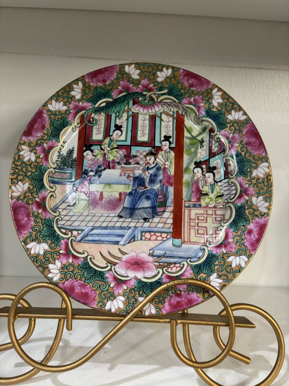 Vintage porcelain Chinese rose medallion famille decorative plate